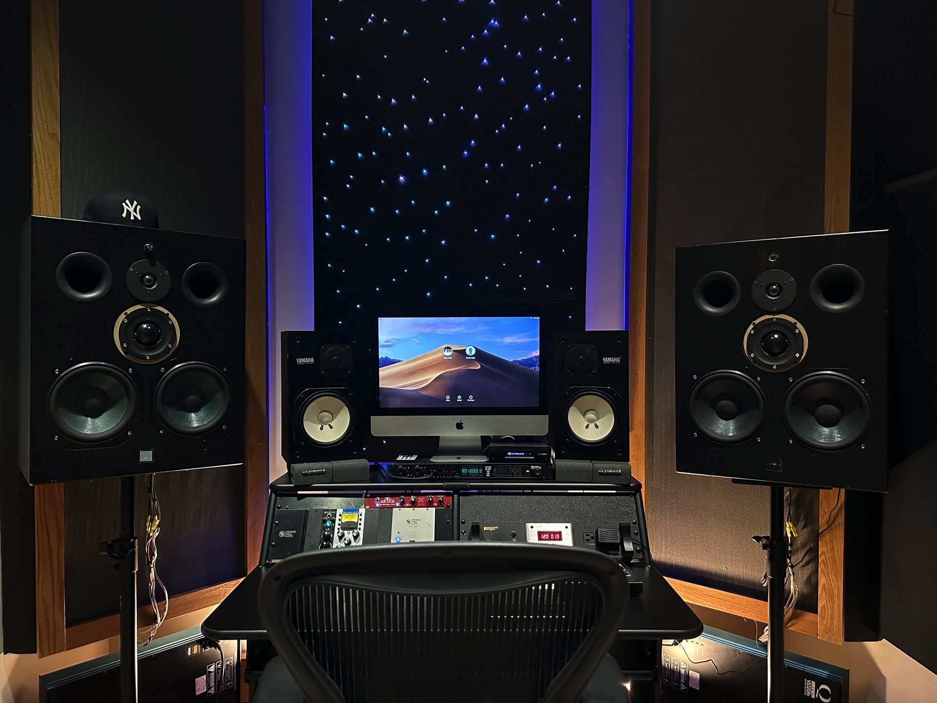 Studio B photo 2
